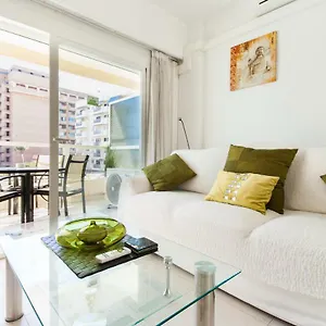  Apartamento Pyr And Pool Views